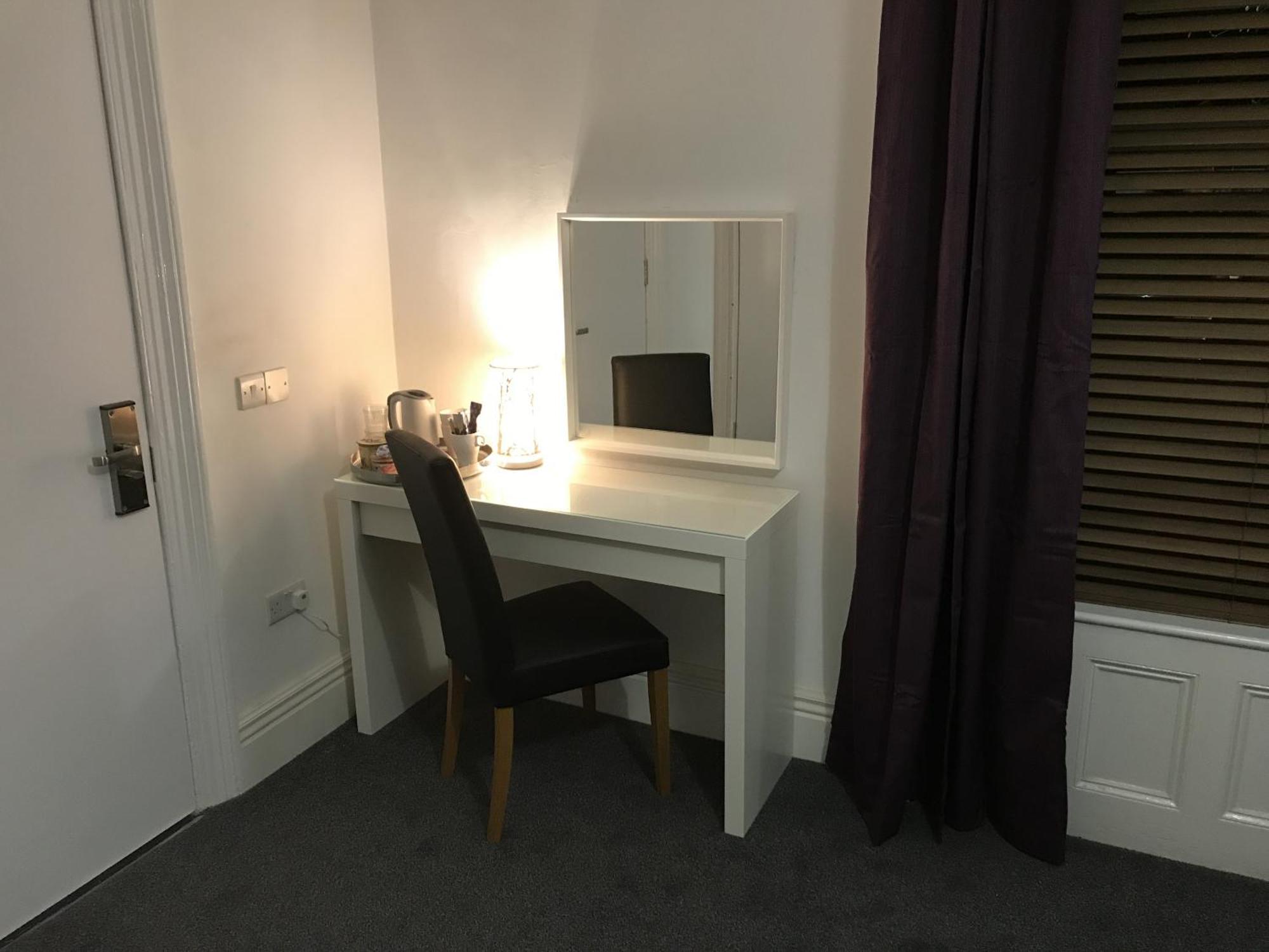 The Dalbury And Palmer With Free Parking 2* Sheffield