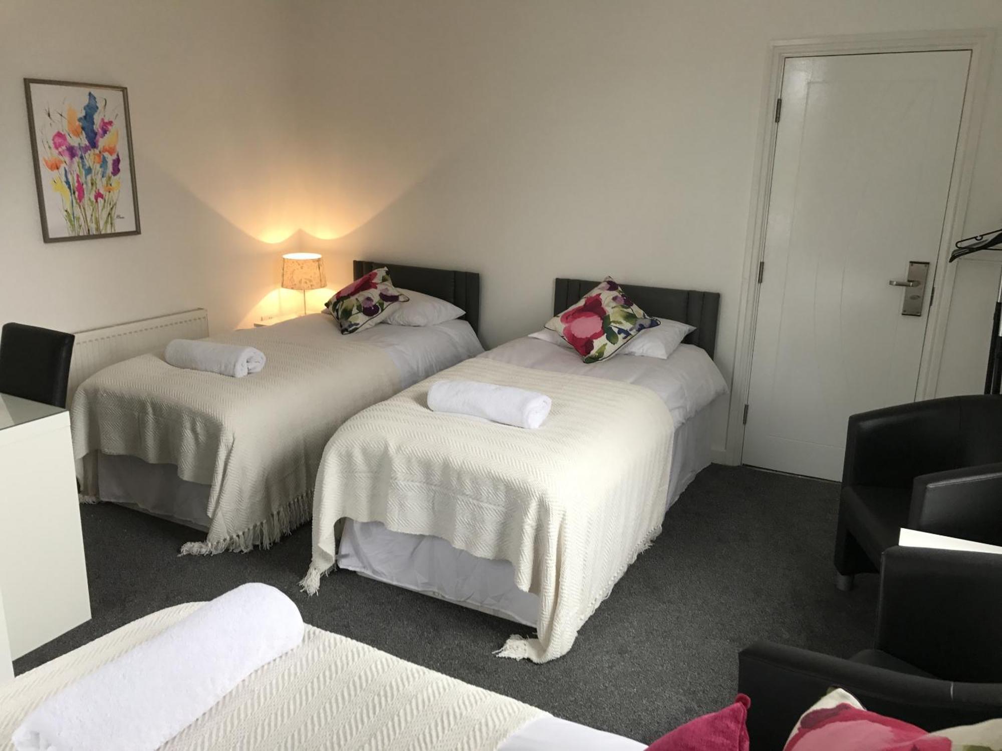 The Dalbury And Palmer With Free Parking Hotel 2*